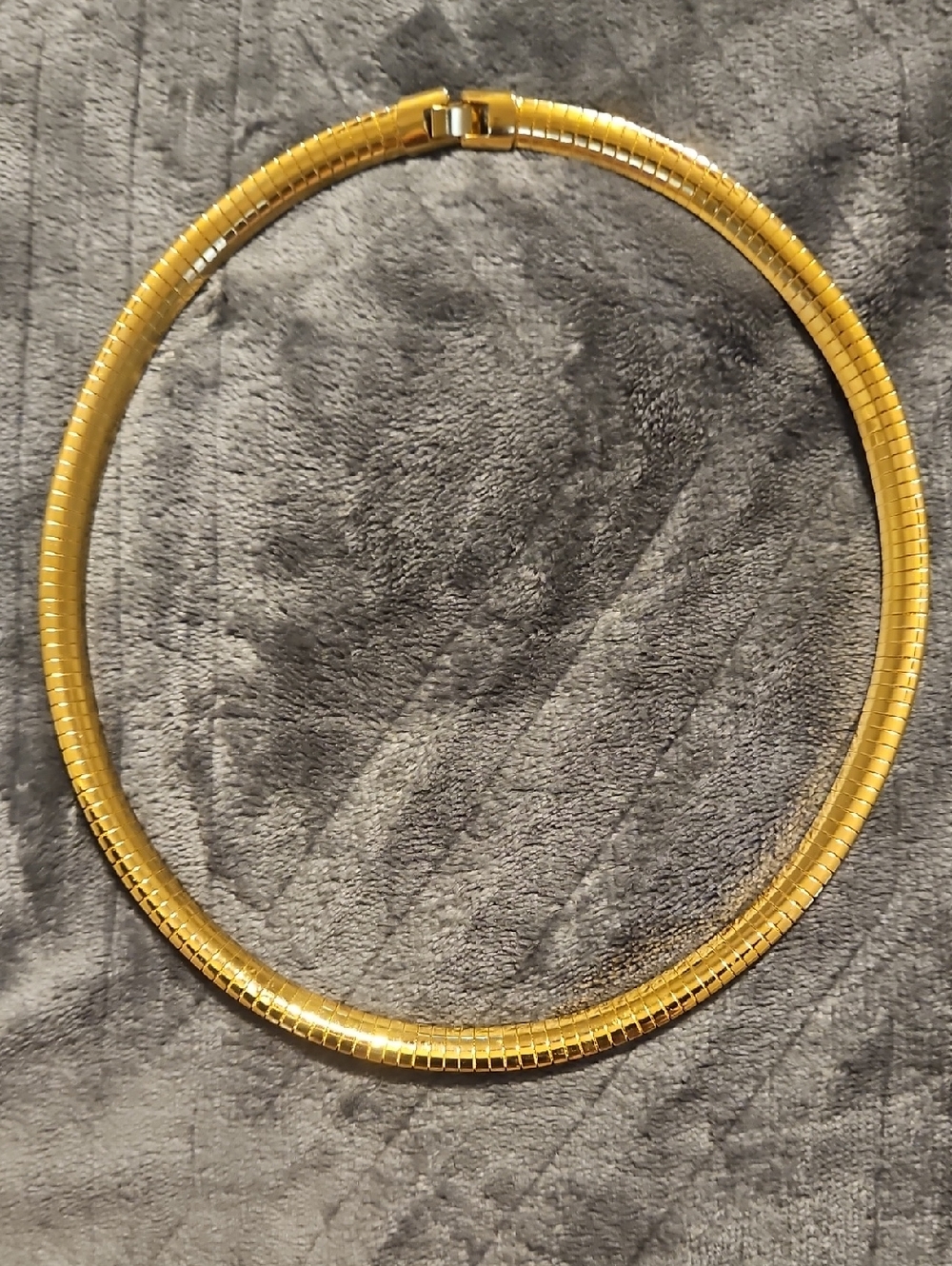Gold Collar Necklace - Chunky Hinge Choker